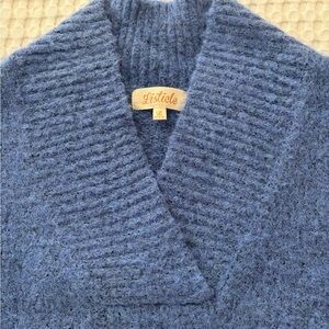 Listicle sweater